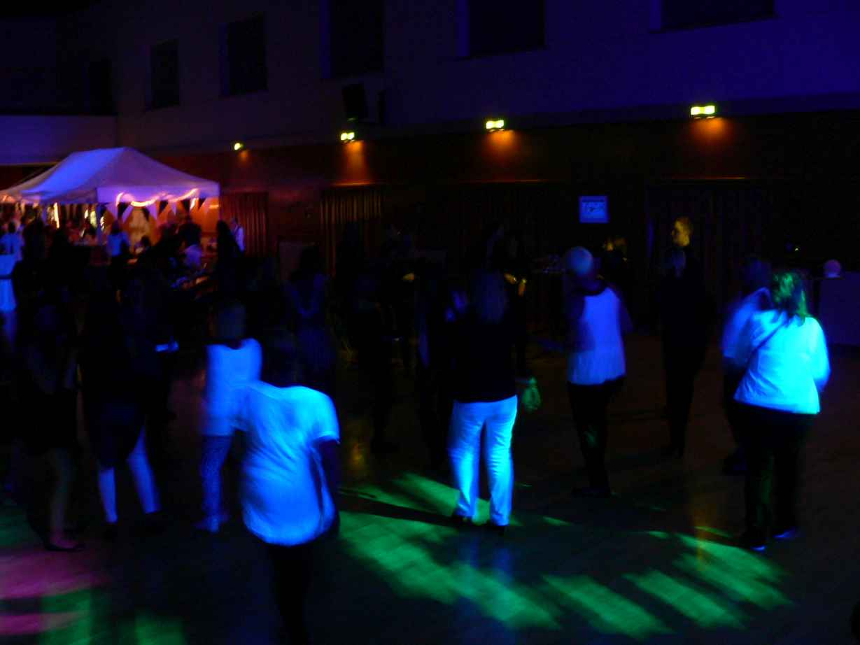 black-white-party-2015-014.jpg
