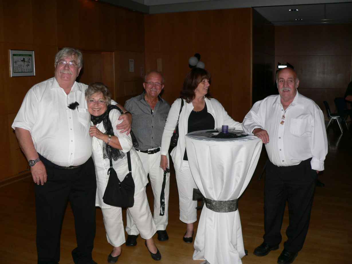 black-white-party-2015-036.jpg